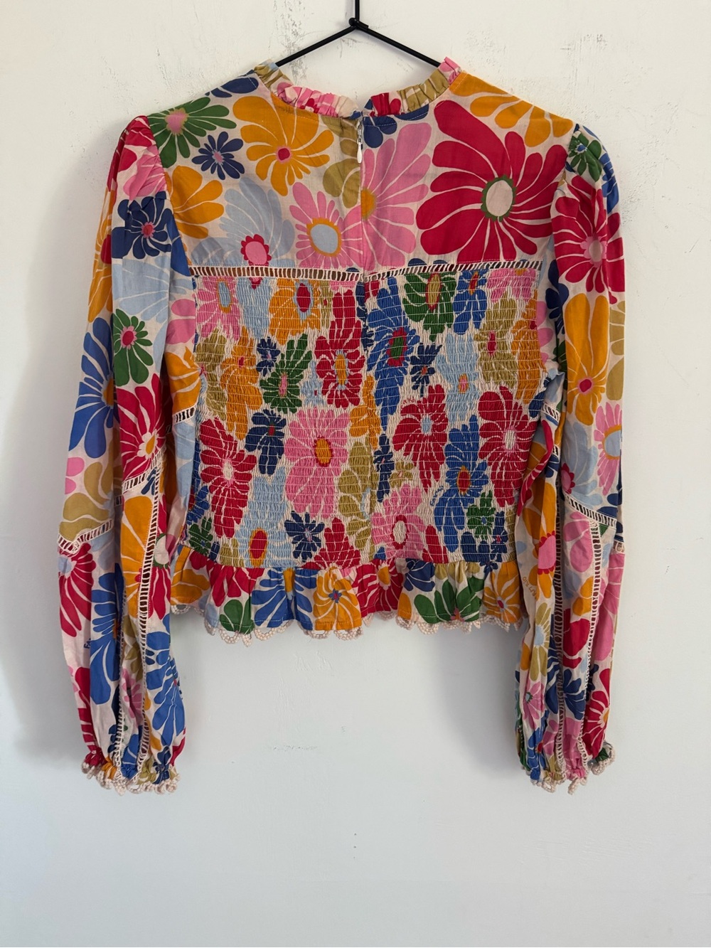 FARM Rio Multicolor Floral Smocked Peplum Blouse - Picture 6 of 6